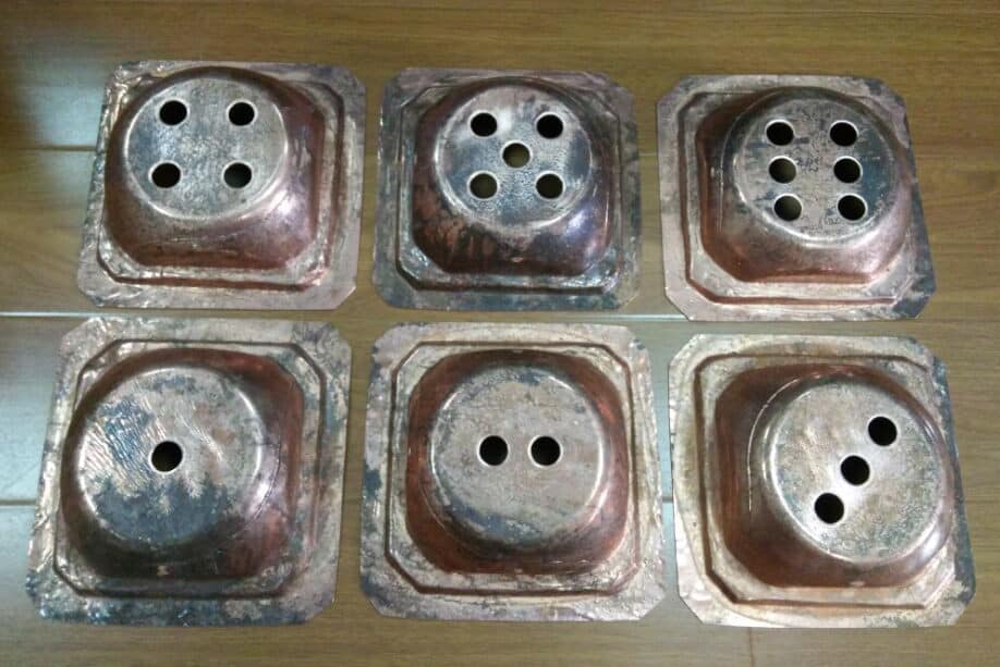 Spray Painting Copper Molds